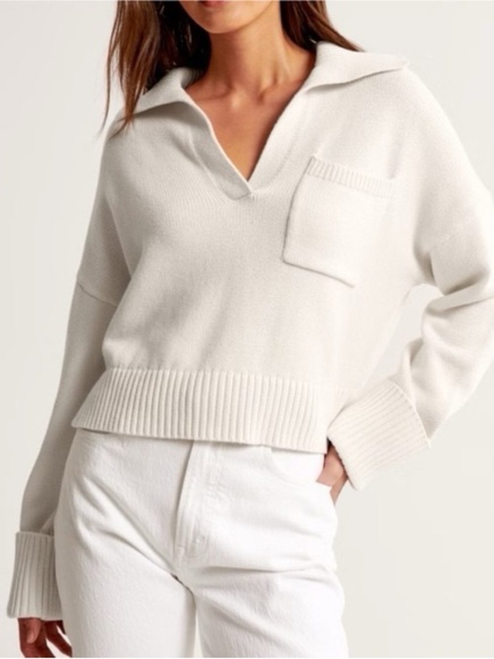 Abercrombie & Fitch Cream Notch Neck Sweater Womens Size Small